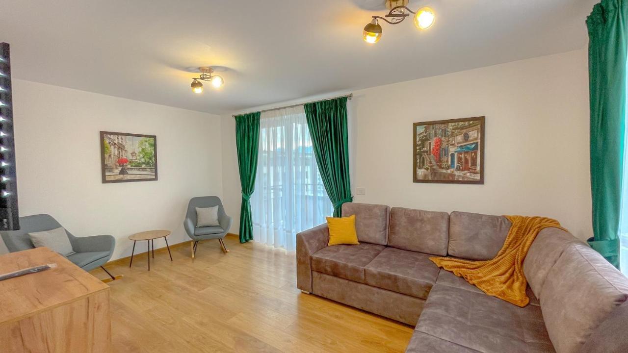 Dreamview Apartment With Private Parking Braşov Exteriör bild