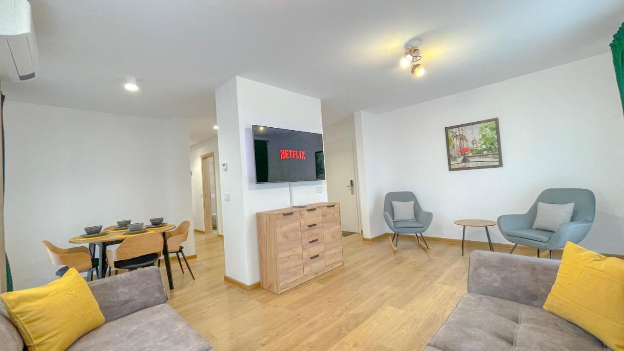 Dreamview Apartment With Private Parking Braşov Exteriör bild